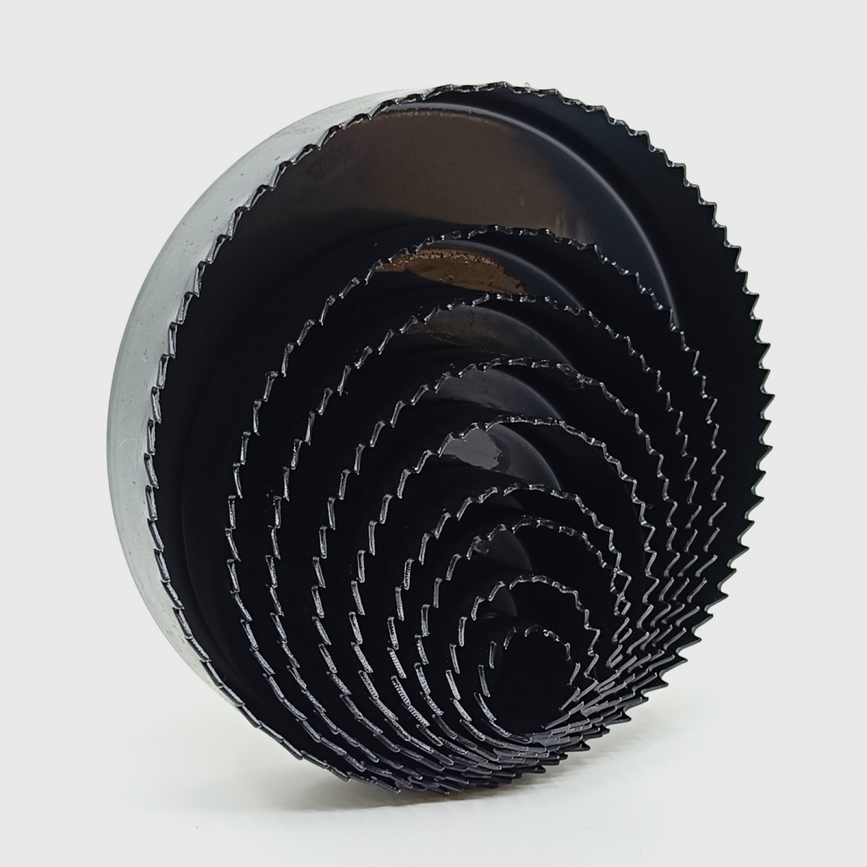 16-DELNI SET KRUNA ZA BUŠENJE DRVETA I PLASTIKE