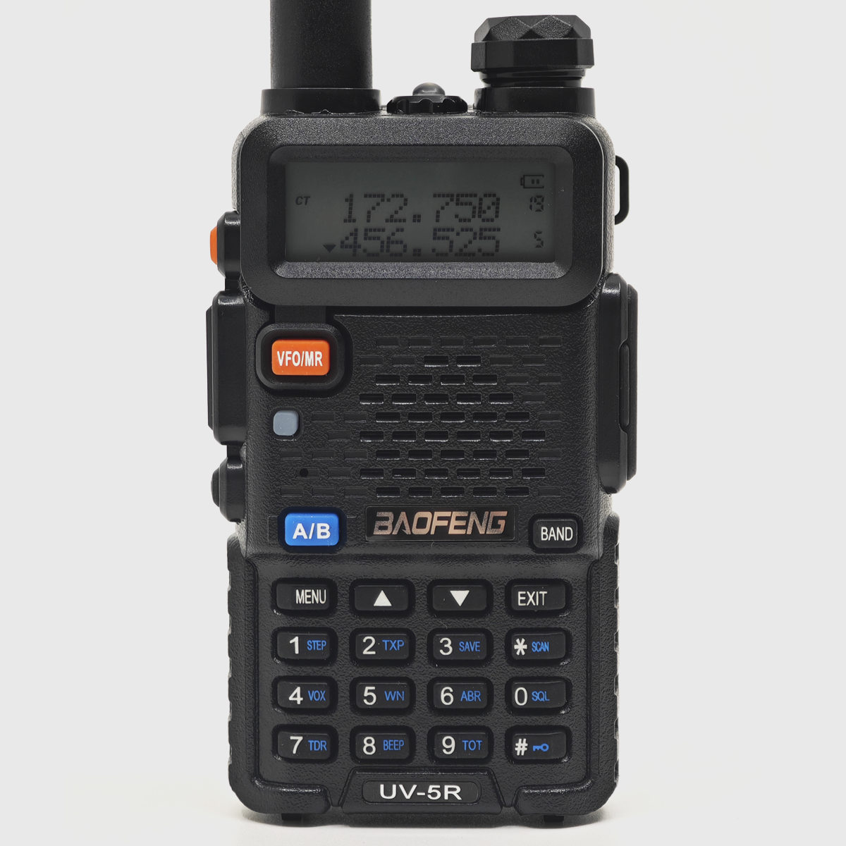 BAOFENG VISOKODOMETNI DIGITALNI VOKI TOKI