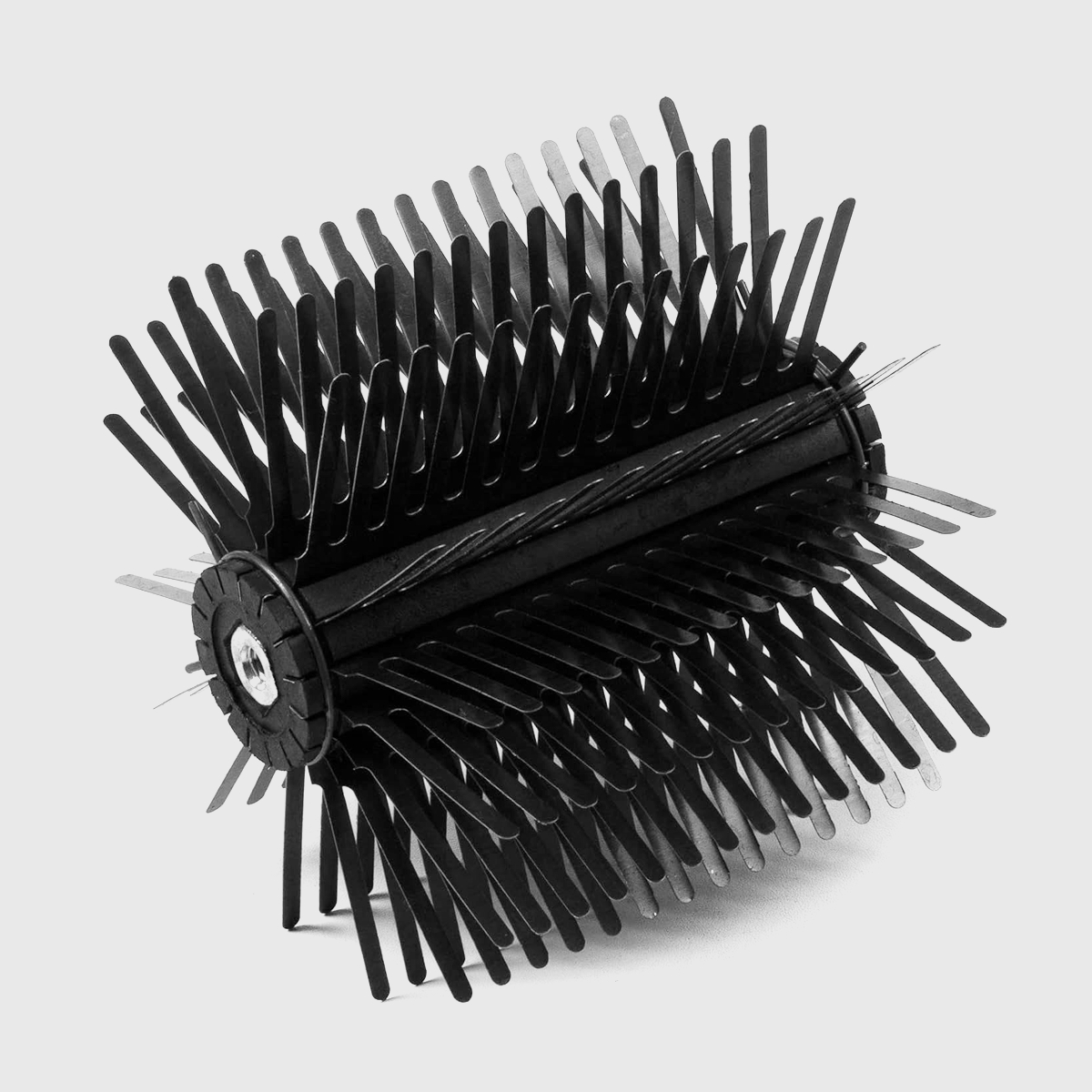 JEŽ-RUČNI ALAT ZA MALTERISANJE I FASADU